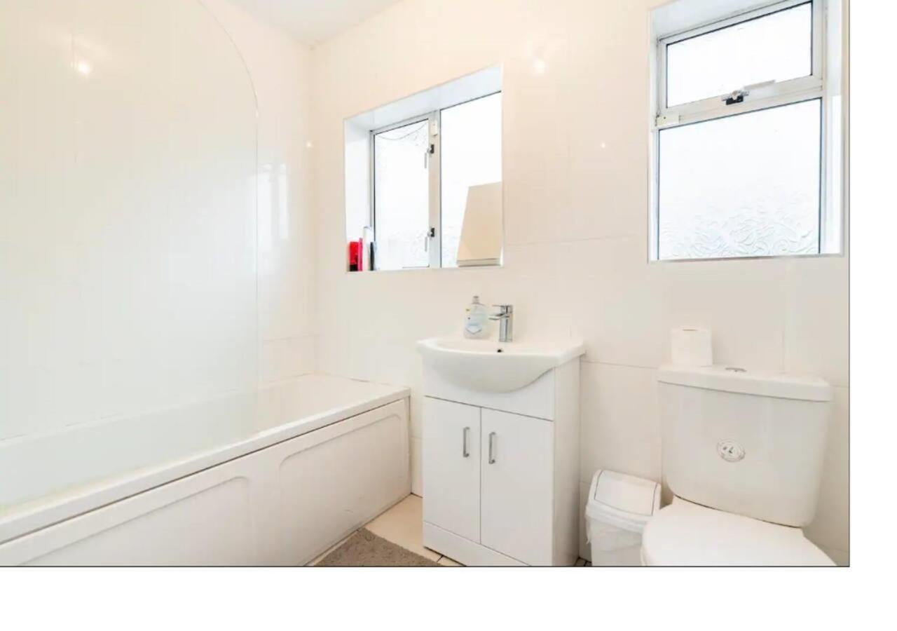 20 Minutes To The City Center Dublin Extérieur photo